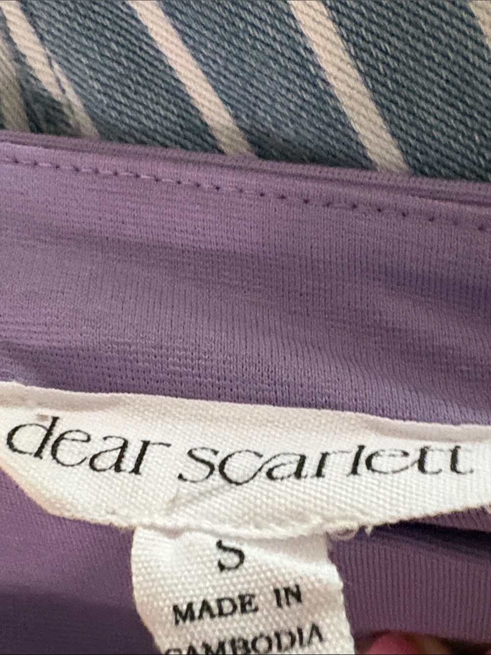 Women's Lavender Wide-Leg Capris with Fold-Over Waistband - Picture 4 of 5